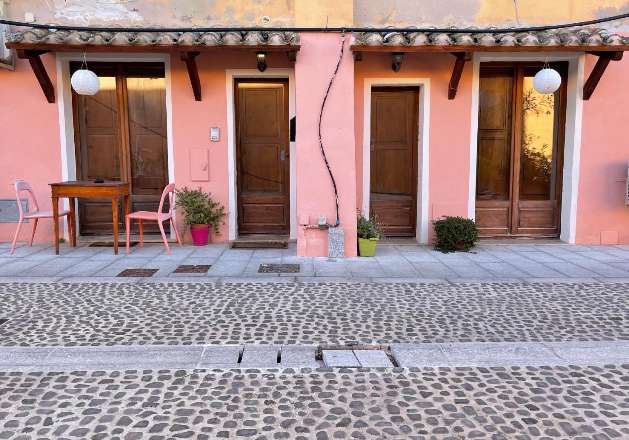 The Heart Of Cagliari, Cozy 2 Bedroom Apartment Luaran gambar